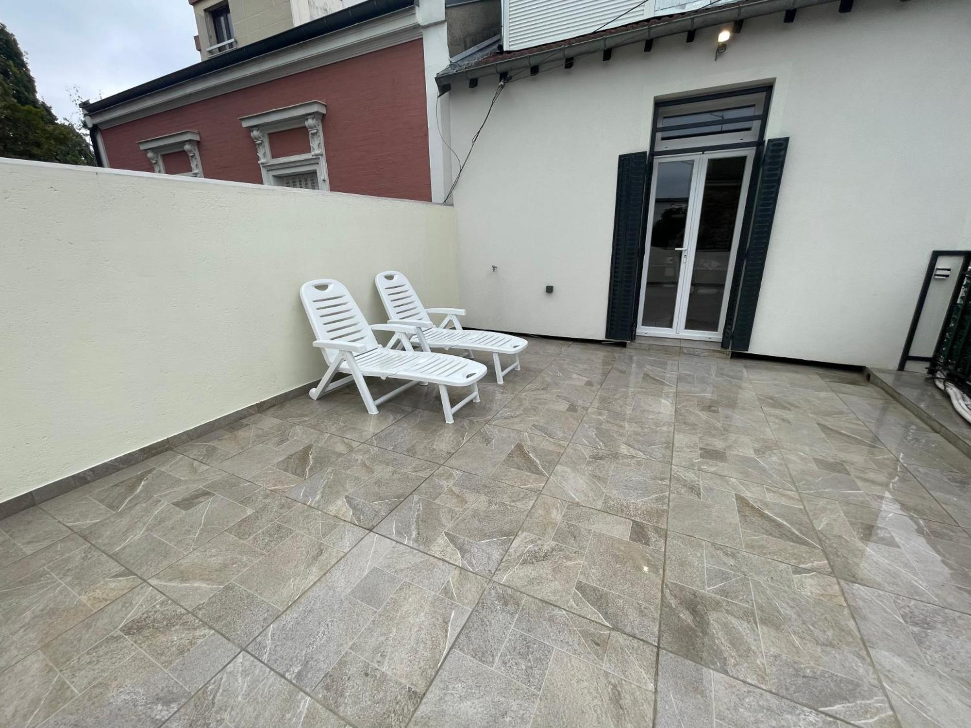 Appartement Avec Terrasse Et Ciel Etoile ! Noisy-le-Sec Kültér fotó